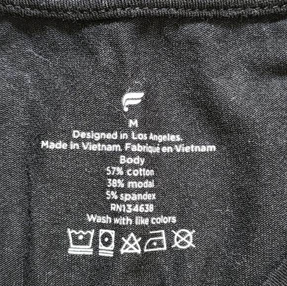 Fabletics T-Shirt - Picture 2 of 4